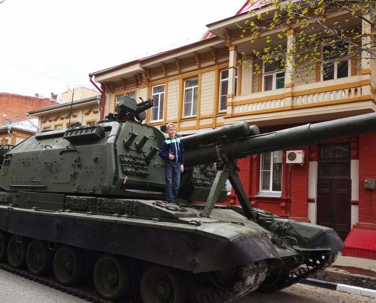 Военная техника ждёт самарцев на Молодогвардейской