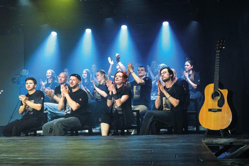 "Серебряный гранат": театр "Грань" отметил 55-летие награждением сотрудников и партнеров