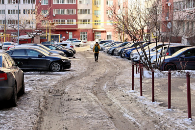 В Самаре могут запретить парковку во дворах в зимний период