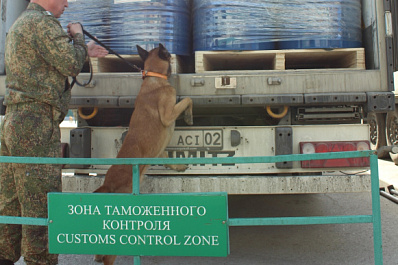 Самарские таможенники пресекли незаконную продажу табачной продукции