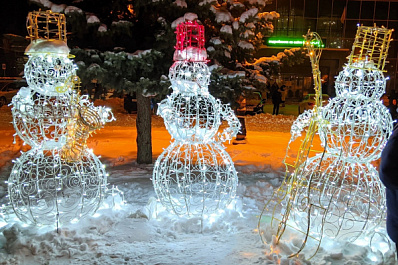 В Тольятти увеличили количество украшенных к Новому году объектов