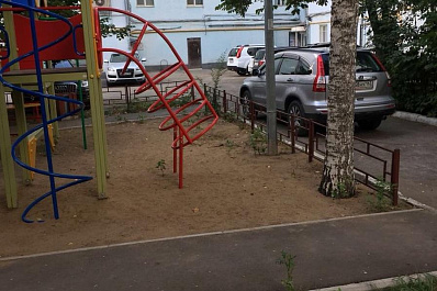 С детской площадки в Самаре исчез памятник бандиту из 90-х