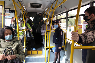 В транспорте Тольятти прошёл масочный рейд