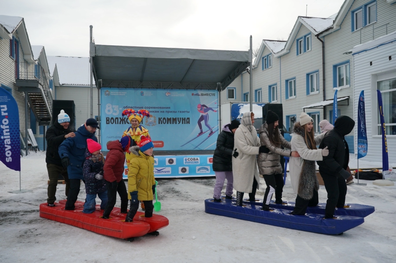 В Самаре проходит второй день лыжных гонок на призы газеты "Волжская коммуна" 