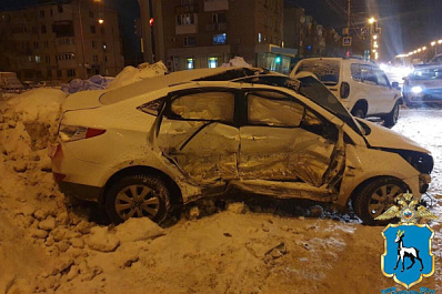 В Самаре после столкновения двух иномарок пострадал 9-летний ребенок