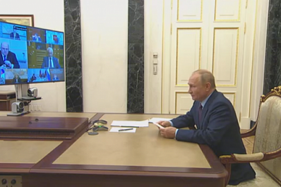 Владимир Путин заявил, что экономика России стабилизируется и выходит на траекторию роста