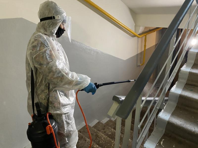 В Самаре в январе 2022 года дезинфицируют подъезды многоквартирных домов