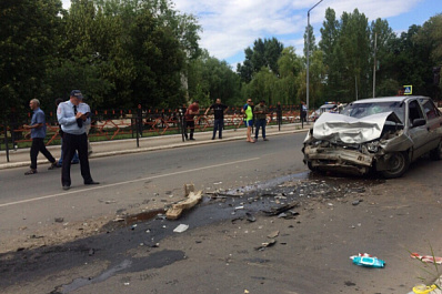 В Чапаевске в аварии пострадали пять человек