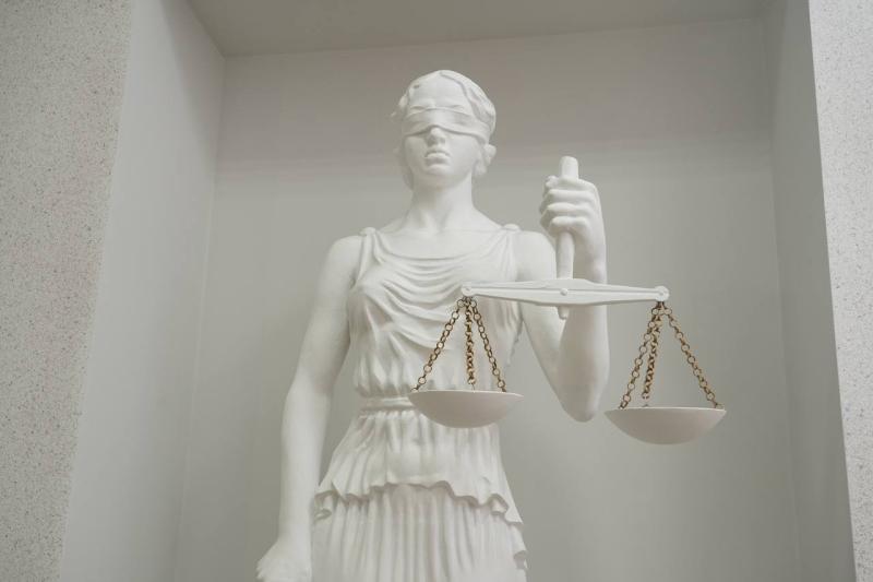 Мужчина убил жену и попытался скрыть следы преступления поджогом