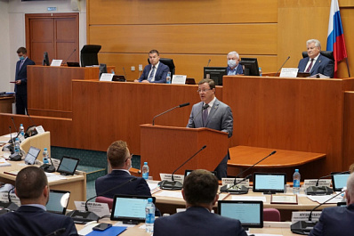 На лифты, транспорт и школы: в муниципалитеты Самарской области направят сотни миллионов рублей