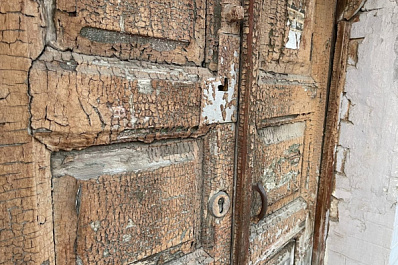 Самарцы из поселка Дома ЭМО освободят 32 квартиры в аварийном доме