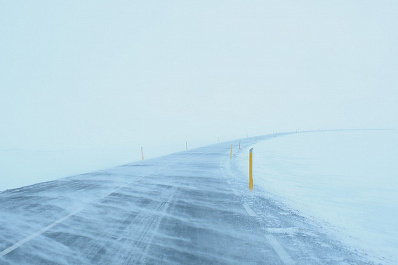 Из-за порывистого ветра в Самарской области объявлен желтый уровень опасности