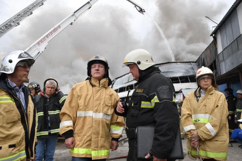 Фоторепортаж с места крупного пожара в Самаре