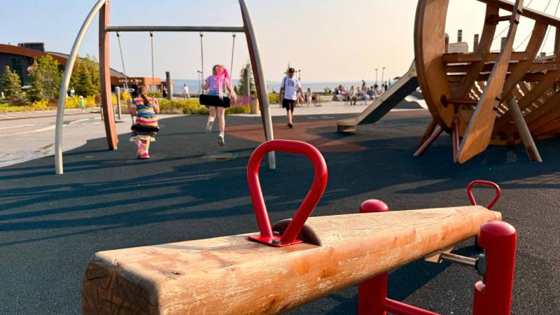 Ребенок не хочет общаться со сверстниками: советы нейропсихолога для развития социальных навыков