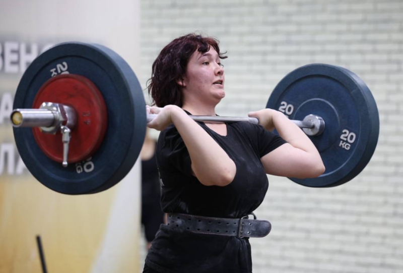 В Самаре состоялся Кубок области по тяжелой атлетике