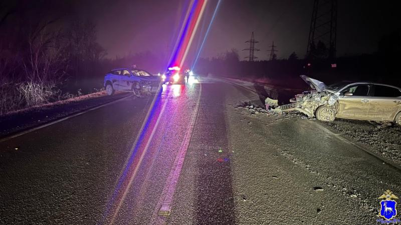 В Самаре 21-летний мужчина на "Гранте" врезался в дерево