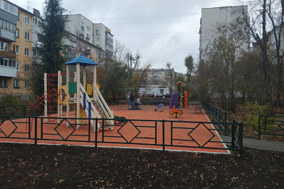 В Советском районе благоустроили дворовые территории