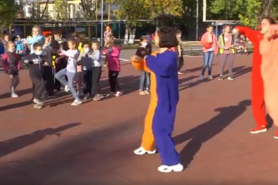 Открытие детской площадки. Хорошие новости Волжского района