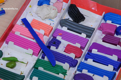 Лепка и бисероплетение: в Самаре запустили образовательные программы для детей с ОВЗ