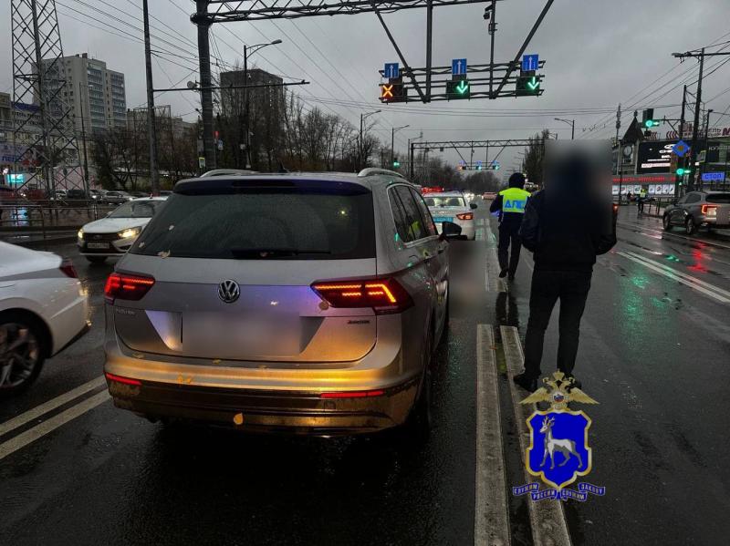 В Самаре иномарка насмерть сбила пенсионерку, перебегавшую Московское шоссе