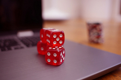 В России предложили закрыть букмекерские конторы из недружественных стран