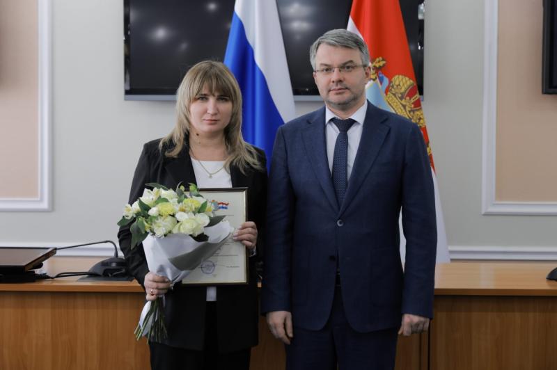 В Самаре отметили государственных и муниципальных служащих - победителей и призеров Единого регионального конкурса 