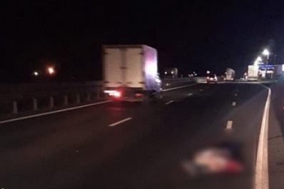 Под Тольятти грузовик насмерть сбил пешехода