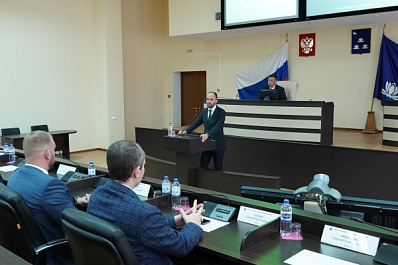 Врио главы Новокуйбышевска назначен Герой России Максим Девятов