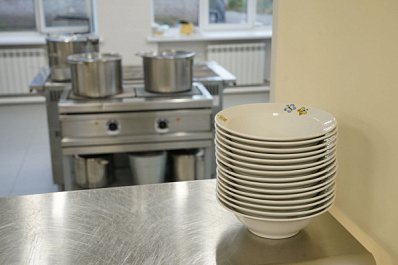 В Самаре в школах № 45 и 93 отремонтировали пищеблоки и обеденные залы