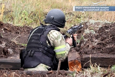 Бойцов Росгвардии в Самарской области подняли по тревоге