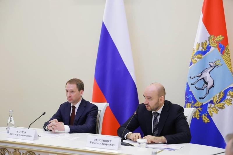 Александр Козлов и Вячеслав Федорищев обсудили завершение строительства очистных сооружений