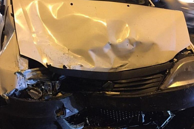 Три легковушки столкнулись в Самаре по вине автоледи 