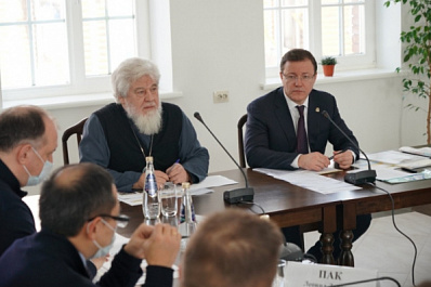 Дмитрий Азаров провел совещание по созданию в Ташле духовно-просветительского комплекса