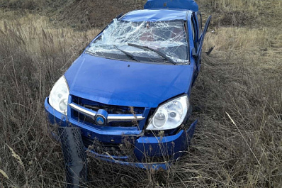 Под Самарой иномарка вылетела в кювет: пассажир погиб