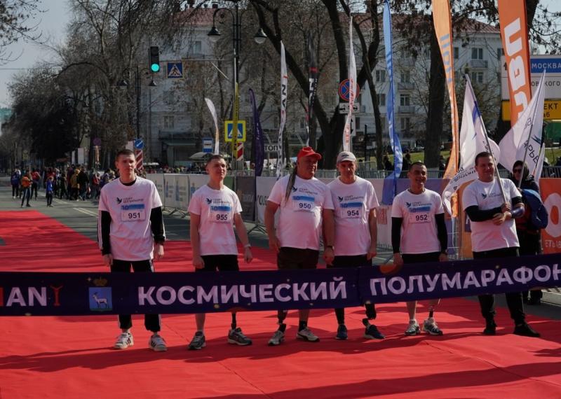 Фоторепортаж: в Самаре прошел X "Космический полумарафон"
