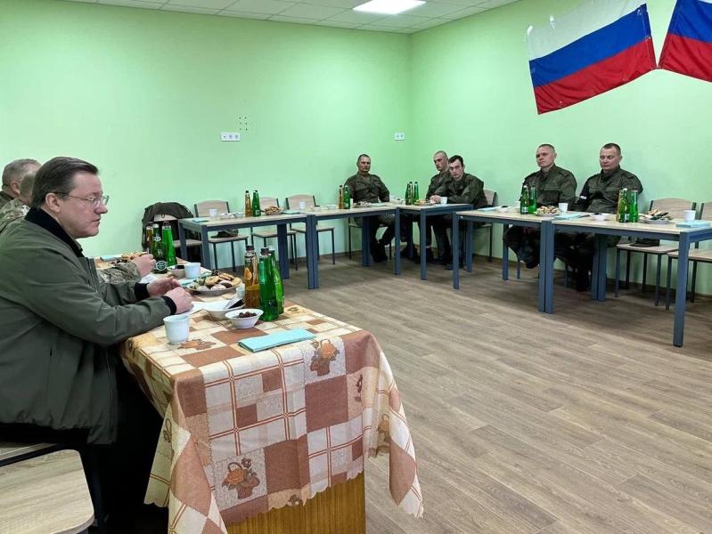 Дмитрий Азаров встретился с земляками - участниками СВО в Запорожской области