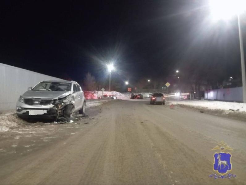 В Сызрани 24-летний водитель спровоцировал массовое ДТП