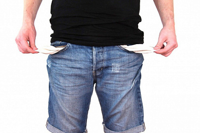 В России хотят ужесточить ответственность банков за списание средств соцподдержки с должников