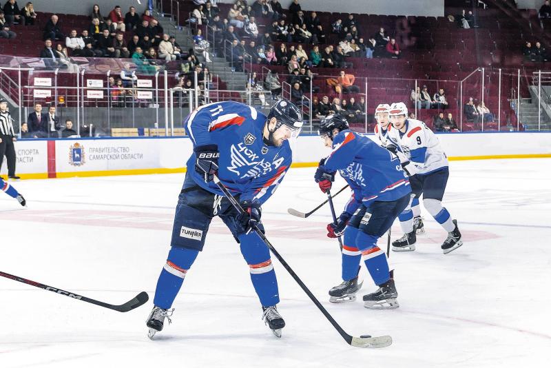 Хоккейная "Лада" проведет первый из четырех матчей домашней серии 31 января