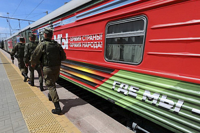 В Самаре остановится тематический поезд с кинозалом и выставкой военной техники