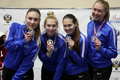 Самарские шпажистки завоевали золото на чемпионате России