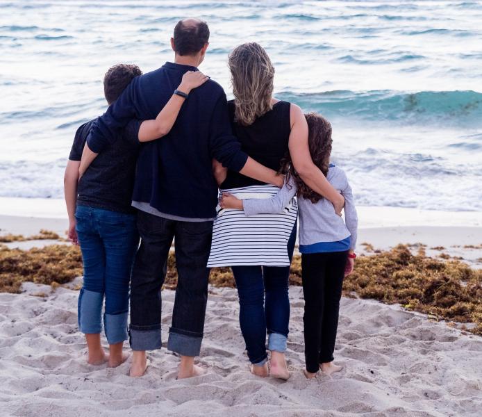 45% россиян считают крепкую семью традиционной российской ценностью