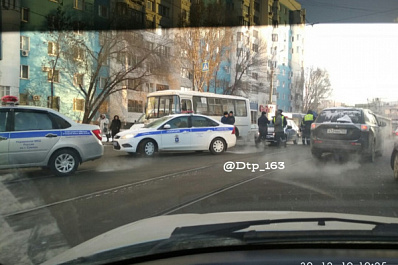 В Самаре автобус насмерть сбил женщину