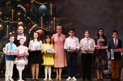 В Самаре одаренные дети побывали на Ёлке главы города
