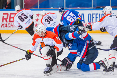 Тольяттинская "Лада" победила "Молот-Прикамье" 