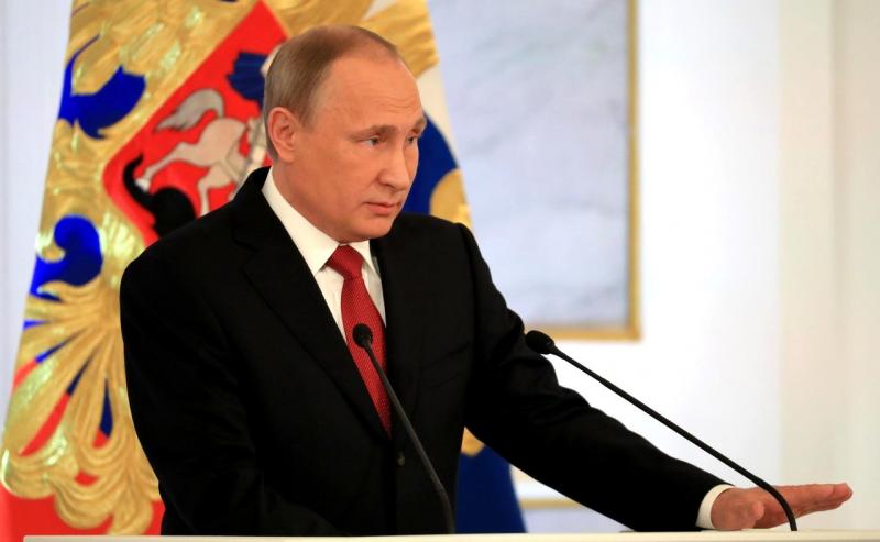 Владимир Путин поручил Правительству представить меры поддержки малого и среднего бизнеса