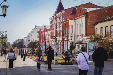 Вячеслав Федорищев оценил благоустройство улицы Ленинградской в Самаре