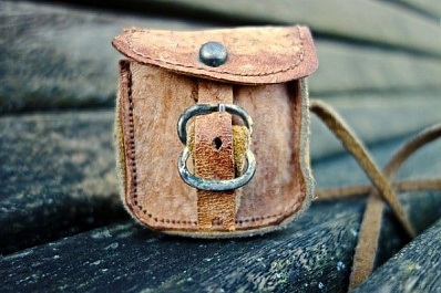 Жителей Сызрани напугала загадочная чёрная сумка