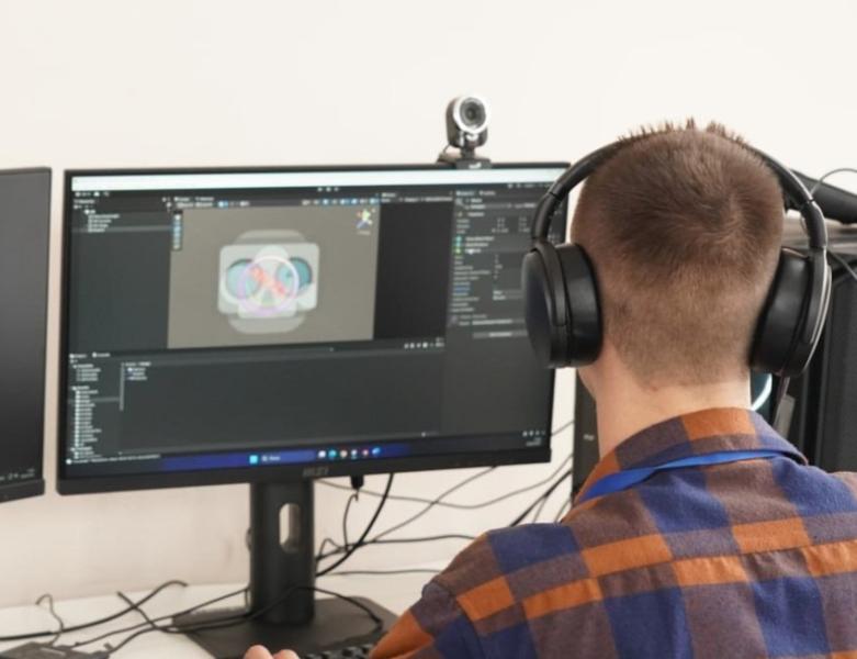 Самарская область отмечена на Всероссийском форуме "Цифровая эволюция" за вклад в повышение цифровой грамотности