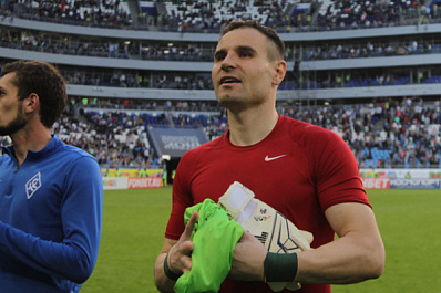 Голкипер "Крыльев Советов" Евгений Конюхов может покинуть команду